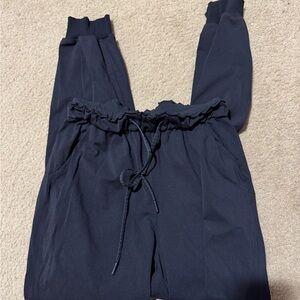 Lululemon black joggers